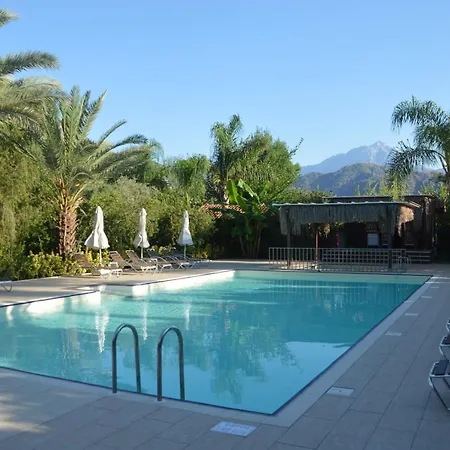 Otel Azur 3*