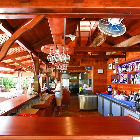 Azur Hotel