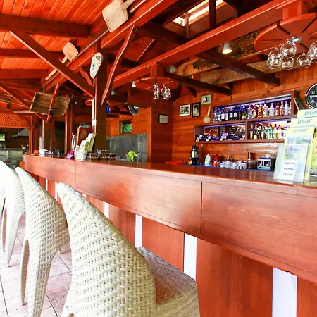 Otel Azur