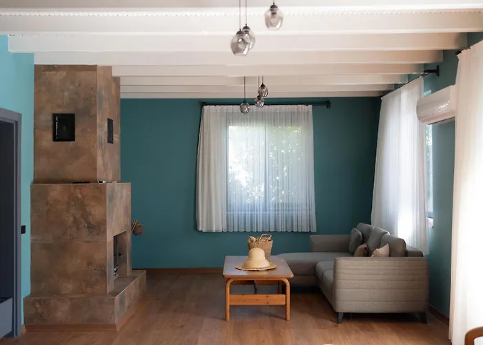 Azur Ξενοδοχείο 3*